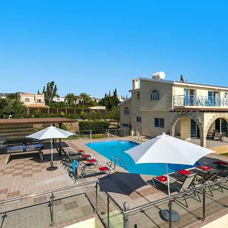 Villa Joanna Coral Bay By Peyia