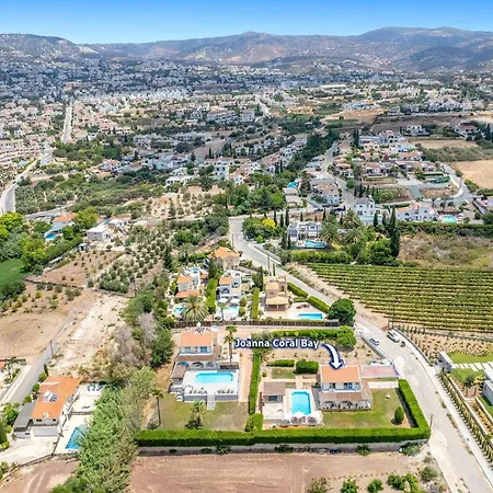 Joanna Coral Bay By Вилла *