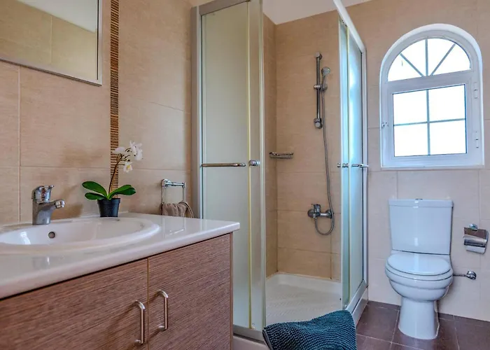 Villa Joanna Coral Bay By *